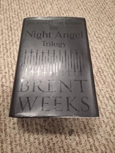 Night Angel Trilogy (10th Anniversary Edition) von Brent Weeks (2018, Hardcover) - Bild 1 von 6
