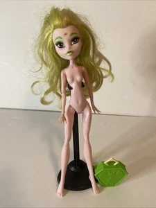 Monster High 2011 Batsy Claro Naked Fashion Doll 11" Be A Monster With Purse - Bild 1 von 8