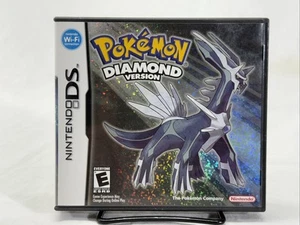 Pokemon Versión Diamante Nintendo DS Original - SIN JUEGO - SOLO FUNDA Y ARTE DE PORTADA - Imagen 1 de 4