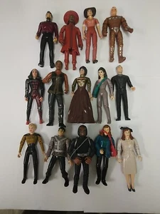 Lot Of 14 Star Trek Early Mid 90's Action Figures Worf Deanna Troi William Riker - Picture 1 of 8