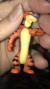 Disney WINNIE THE POOH TIGGER 2" PVC Figur - Bild 1 von 8