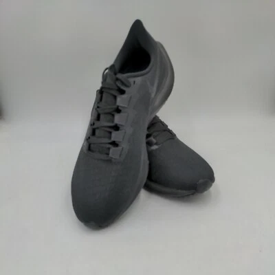 Nike Men's  Air Zoom Pegasus 37 Race Running Shoe, Black/Smoke Grey, 7.5 US - Image 1 of 4