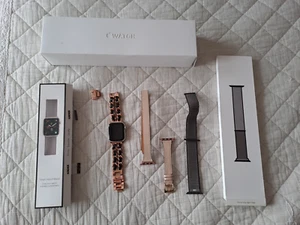 Apple Watch série 5 40mm avec 3 bracelets avec câble de recharge par induction - Imagen 1 de 8