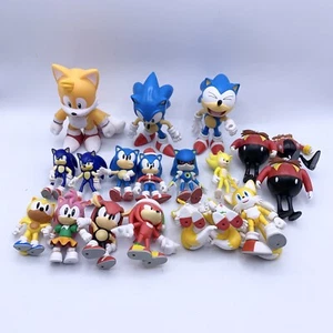 Jakks Sega Sonic the Hedgehog 19 Figure Lot 2”- 4.5” Super Sonic Metal Tails - Picture 1 of 13