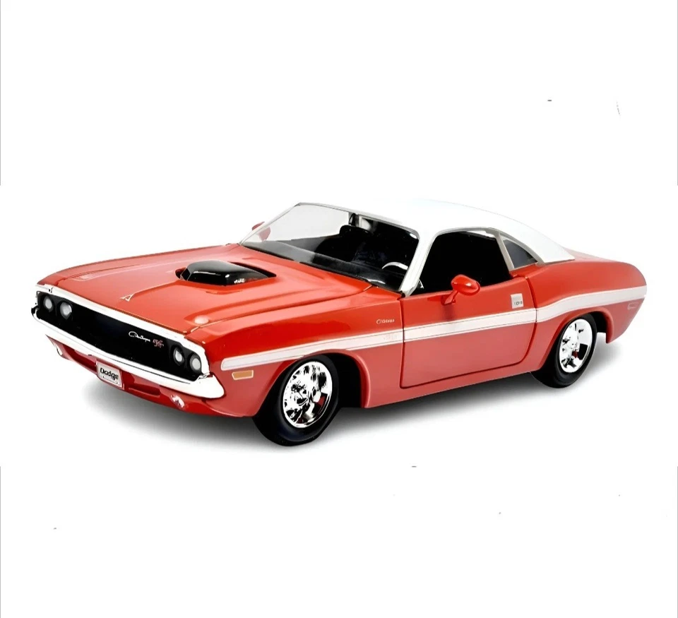 1970 Super DODGE CHALLENGER R/T 1/24 Scale Diecast Sun Star Collectibles - Image 1 of 4