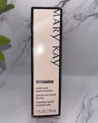 Mary Kay Matt-Wear Liquid Foundation Beige 7  Combo To Oily Skin New In Box - Image 1 of 4