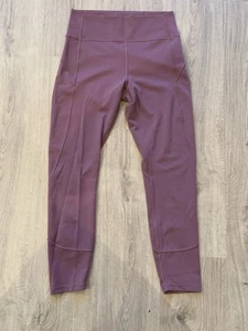Women’s Lululemon In Movement Everlux Tight Size 8 - Picture 1 of 5