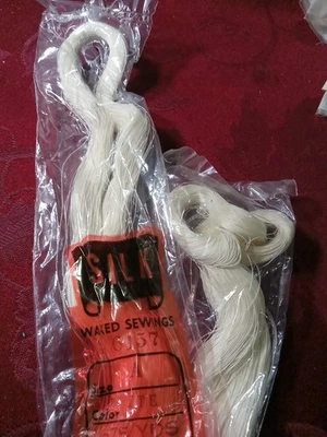 Vtg Holland Thread SILK WAXED SEWING 6157 THREAD Size-A Color White 675Yards - Image 1 of 3