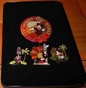 Disney Signature Collection 4 Pin Set Mickey Surfing - Picture 1 of 2