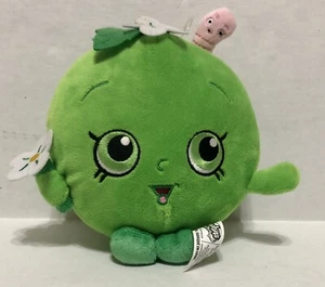 Shopkins Collectibles Plush Toy Apple Blossom - Picture 1 of 4