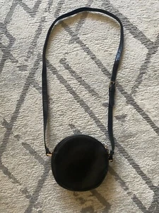 Free People Round Vegan Leather Crossbody Bag Circular Zip Black - Picture 1 of 7