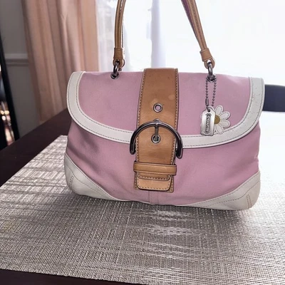 Rare Vintage Coach Y2K Pink Daisy Soho Top Handle Handbag 4432  - Image 1 of 4
