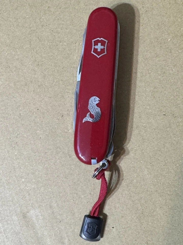 Navaja suiza Victorinox Fisherman 91 mm roja Foto 1 de 4