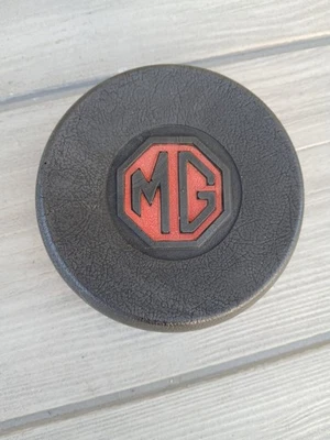 MG MGB Midget Horn Push Pad with Emblem Badge 1972-1979  - Image 1 of 4
