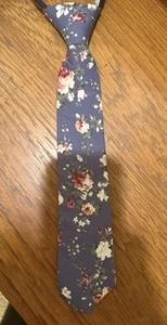 Boutique Boys Blue Floral Neck Tie/adjustable Zip tie - Picture 1 of 3
