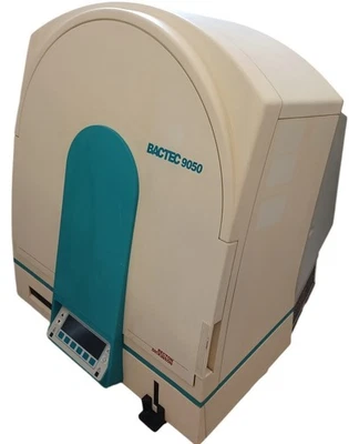 Sistema de cultivo de sangre Becton Dickinson Bactec 9050 Foto 1 de 4