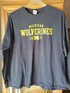 Michigan wolverines navy long sleeve man's extra large T-shirt - Picture 1 of 3