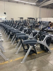 Cybex 625AT Arc Trainer Elliptical 625 AT Full 2 Year Warranty - CPO - Picture 1 of 3