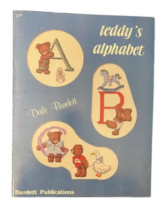 Libro de patrones de punto de cruz de alfabeto de peluche 1984 Dael Burdett vintage - Imagen 1 de 3
