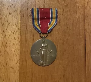 U.S. Army Victory Medal, WW2 - Picture 1 of 5