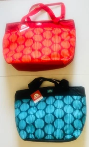 Borsa Igloo XL Market isolata (23,5"WX15" HX9,75"D) nera/blu o rossa/arancione - Foto 1 di 32