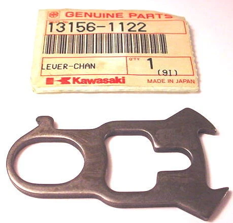 Palanca de cambios KAWASAKI KL250 KLR KZ250 LTD NOS Foto 1 de 1