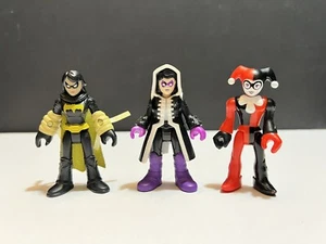 Imaginext DC Super Friends Huntress Black Bat & Harley Quinn 3 Figure Lot - Picture 1 of 8