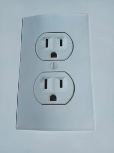 Fake Outlet Aufkleber Streich (A1) - Bild 1 von 1