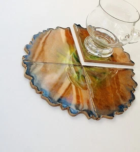 Montañas posavasadas inspiradas en geoda de resina epoxi, conjunto de posavasadas. - Imagen 1 de 10