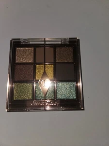 Charlotte Tilbury Beautiying Lidschatten Palette in Emerald Effect inkl OVP - Bild 1 von 3