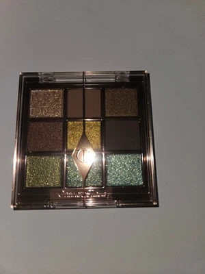Charlotte Tilbury Beautiying Lidschatten Palette in Emerald Effect inkl OVP - Bild 1 von 3