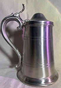 Balfour Zinnstein (8 Zoll hoch. 1,5L)(Boston Chapter). Baseball & Schläger. Lot #5. - Bild 1 von 12