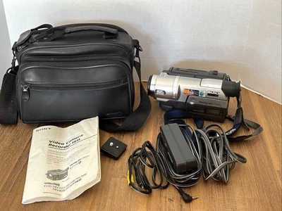 Sony Handycam CCD-TRV308 Hi8 Video Transfer Camcorder Case AC Adapter - Image 1 of 4