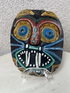 Maschera tribale in legno Ecuador vintage 8” x 6” x 2” colorata - Foto 1 di 6