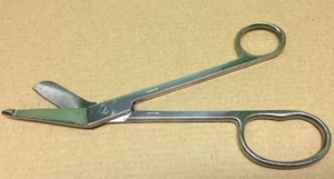 Tijeras de vendaje Lister acero inoxidable 7,25"#73 (el precio es para 2 piezas) - Imagen 1 de 2