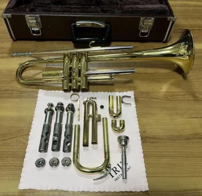 YAMAHA YTR-2320E Trumpet Gold Used with Hard Case Mouthpiece - Image 1 of 4
