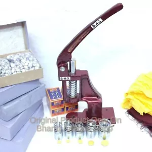 Manual Hand Press Machine Fabric Cover Button With 4 Dies and Free Buttons - Picture 1 of 3