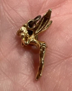 Campanilla de ángel vintage? Dije de hadas de plata esterlina 925 tono oro 3D 1,6 g - Imagen 1 de 6