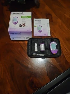 AlphaTrak2 Blood Glucose Monitoring System For Pets * Read Description* - Picture 1 of 9