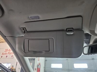 Used Left Sun Visor fits: 2007 Mercedes-benz Mercedes r-class 251 Type roof illu - Image 1 of 4