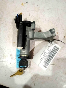 2002-2007 Saturn Vue Ignition Switch Assembly OEM - Picture 1 of 1