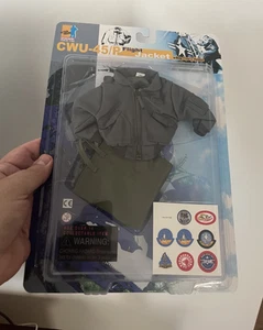 1/6 TOP GUN CWE-45 P FLIGHT JACKET & BAG TOM CRUISE MAVERICK BBI DRAGON MOC - Picture 1 of 2