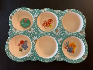 Pioneer Woman Flea Market Teal Green Ceramic Muffin Cupcake Decorated Pan EUC - Bild 1 von 4