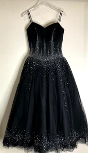 Xcite Impression Sz 8 Black Tulle Beaded Gown Wedding Halloween Dress Costume - Bild 1 von 9