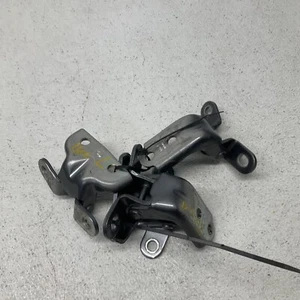 2017 HYUNDAI ELANTRA REAR RIGHT left UPPER LOWER HINGE SET OF 2 OEM 57730 - Picture 1 of 5