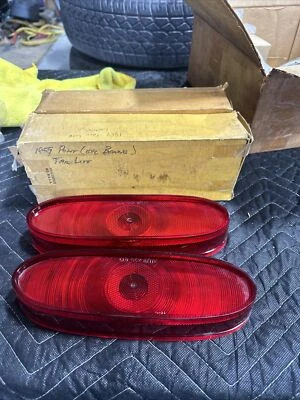 NOS 1959 Pontiac Catalina Tail Light Lens Left And Right Side 5949891 522 Brite - Image 1 of 4