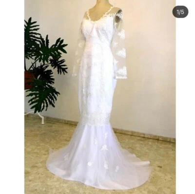 wedding dresses - Image 1 of 4