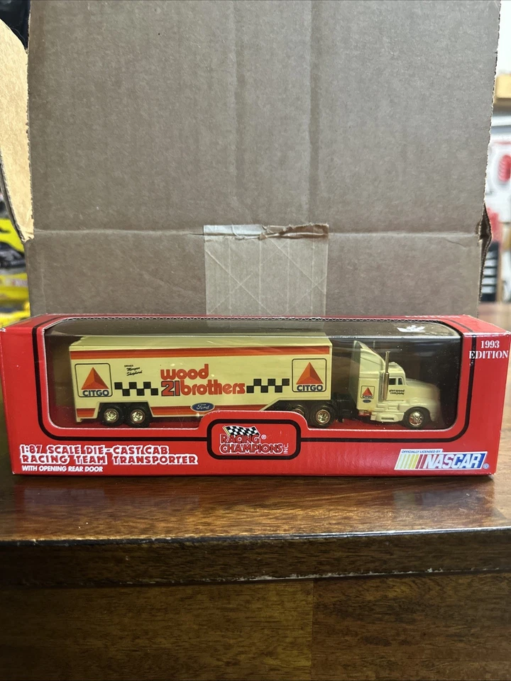 1993 Racing Champions Wood Racing 1:87 Die-Cast Cab Racing Team Transporter🔥 - Image 1 of 4
