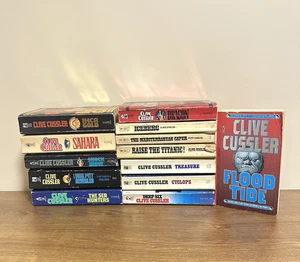 VINTAGE Clive Cussler Book Lot of 18 Adventure Thriller Paperback Reader Novels - Bild 1 von 4
