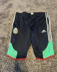 Mexico 2008 Adidas 3/4 Pants Shorts Futbol Soccer Size Médium (fit Like Large) - Picture 1 of 8